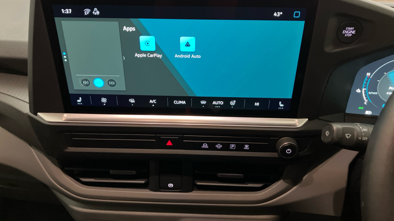 Volkswagen Transporter T32 Swb Electric 160kW 65kWh Commerce Pro Van Auto